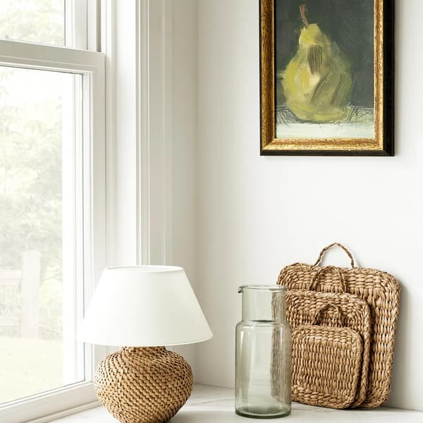 Luminaire Avedon cordless Natural Rattan | Andrew Martin - vue de détail | REMO-HOME