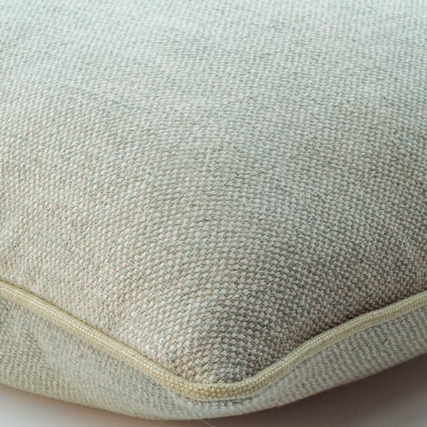 Coussin décoratif Paraggi Cassata Plumes durables | Andrew Martin - vue de détail | REMO-HOME