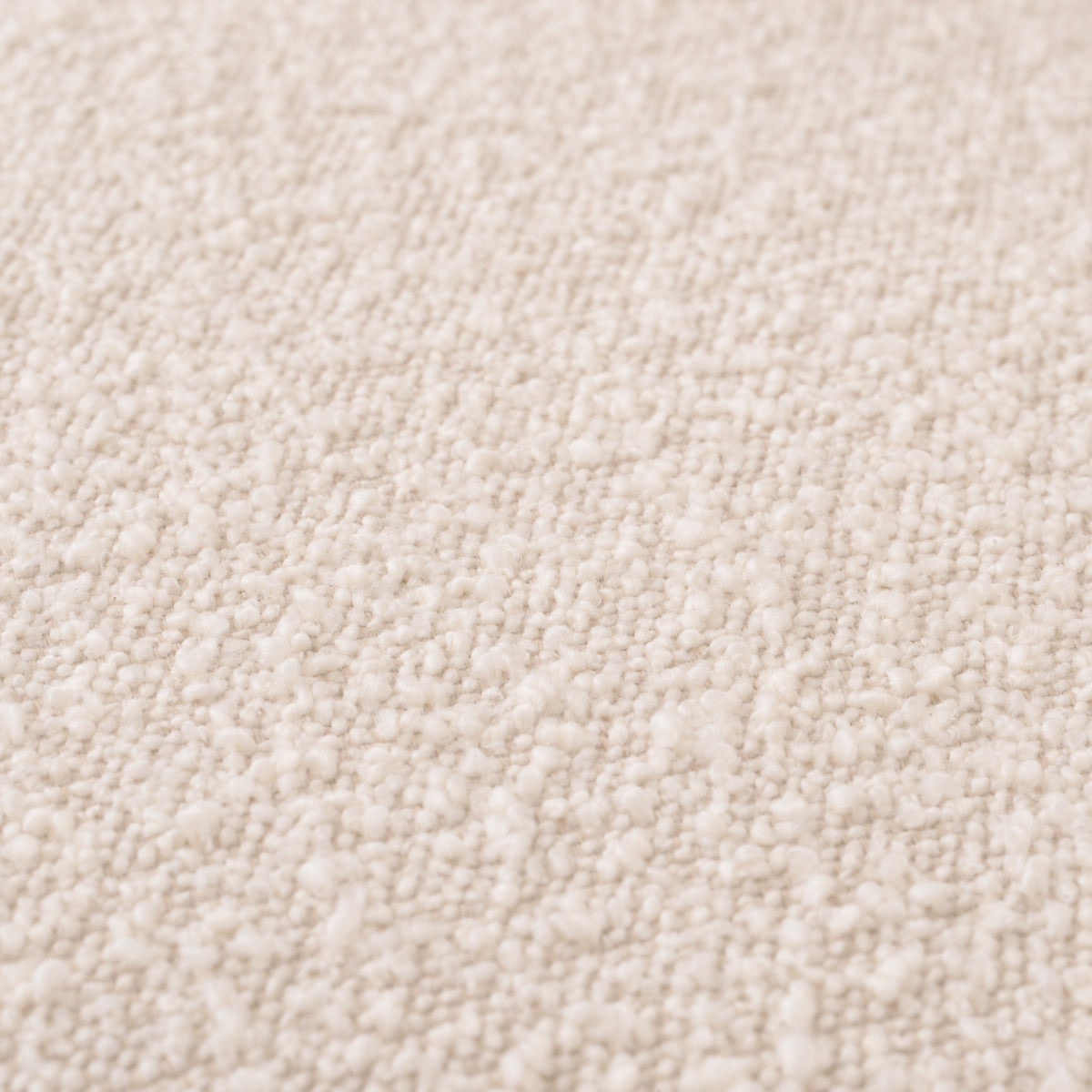 Cadre de lit en bouclé crème | Eichholtz Sycamore - vue d'ambiance | REMO-HOME
