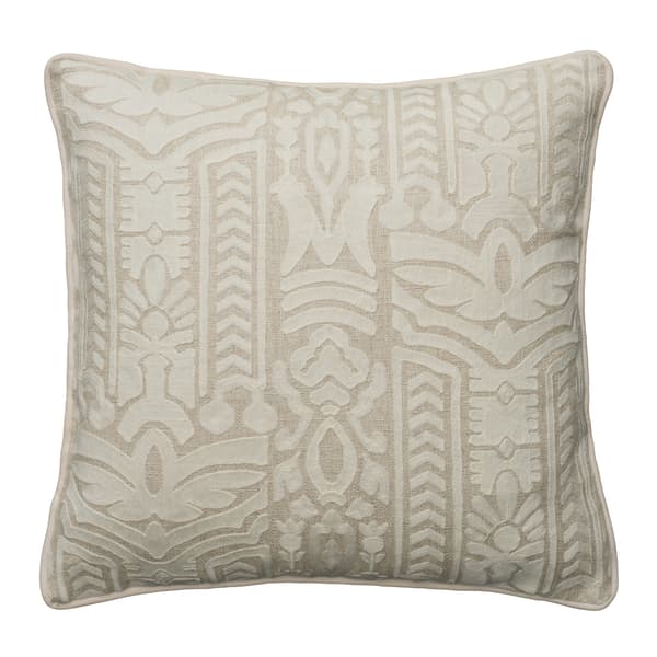 Coussin décoratif Totem Ivory Plumes durables | Andrew Martin - vue principale | REMO-HOME