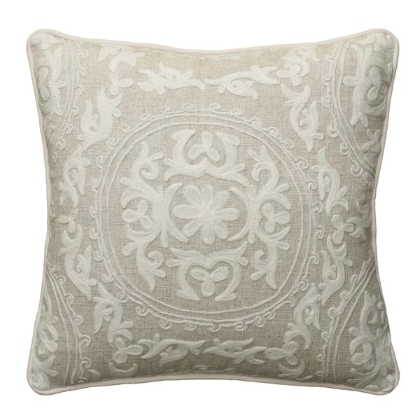 Coussin décoratif Yurt Ivory Plumes durables | Andrew Martin - vue principale | REMO-HOME