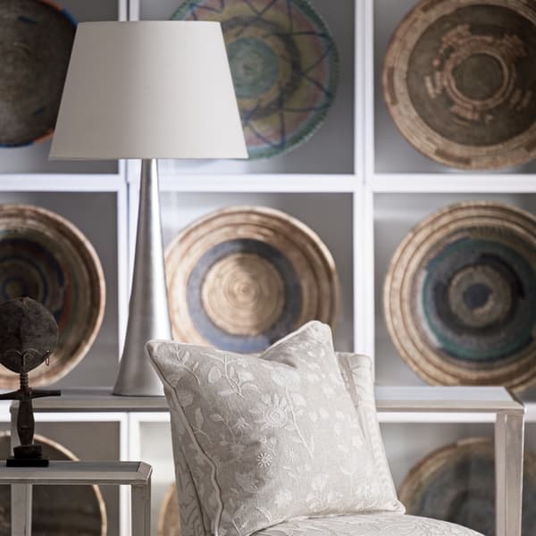 Lampe de table Dover Silver | Andrew Martin - vue de détail | REMO-HOME