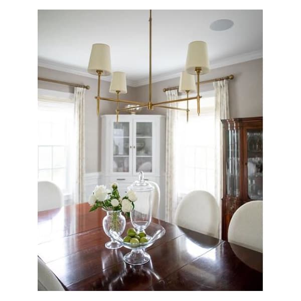Plafonnier Bryant Chandelier Brass | Andrew Martin - vue de détail | REMO-HOME
