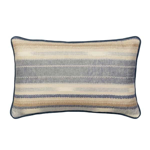 Coussin décoratif Nineveh Denim Plumes durables | Andrew Martin - vue principale | REMO-HOME