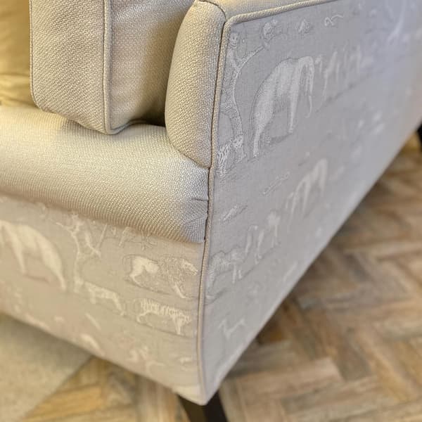 Tissu d'ameublement Kingdom Canvas | Andrew Martin - vue de détail | REMO-HOME