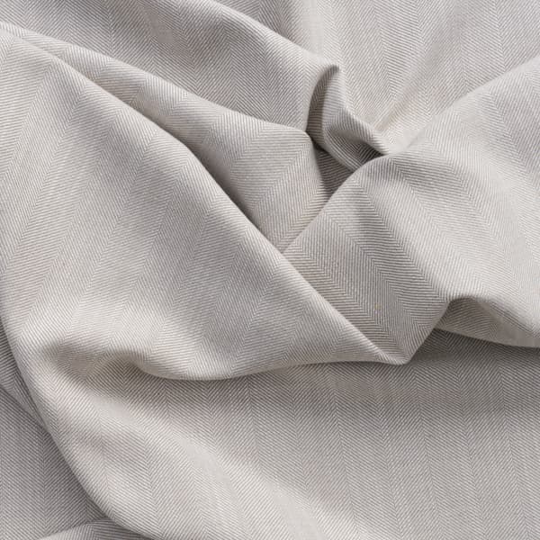 Tissu d'ameublement Riviera Sand | Andrew Martin - vue de détail | REMO-HOME