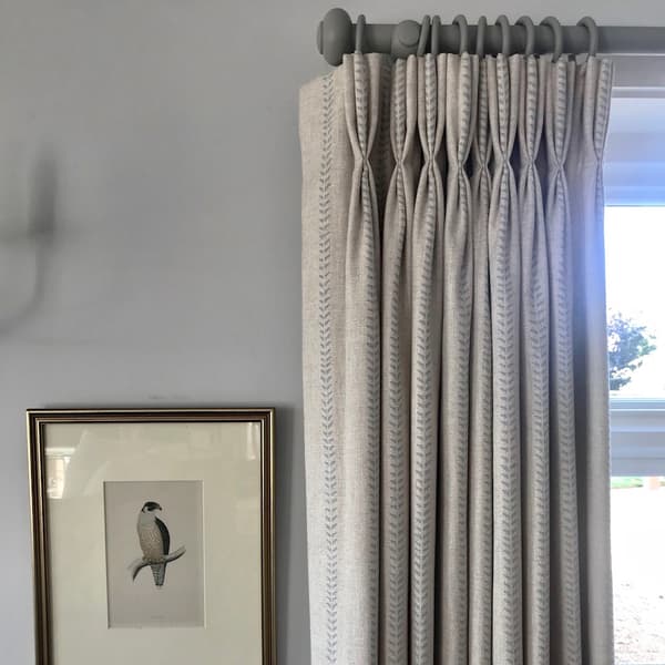 Tissu d'ameublement Nile Powder | Andrew Martin - vue de détail | REMO-HOME
