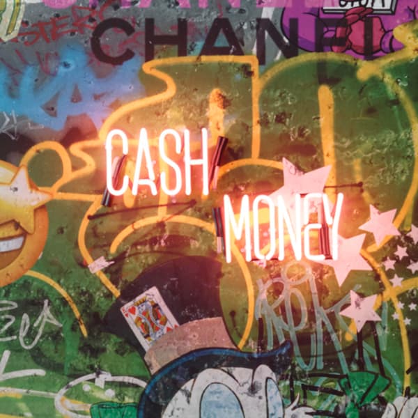 Sculpture néon Neon - Scrooge / Cash Money 100X150 | Andrew Martin - vue de détail | REMO-HOME