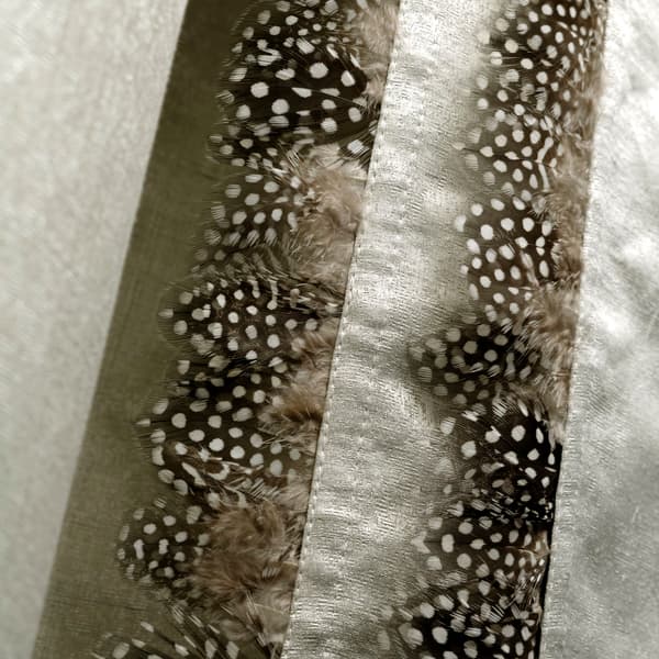 Tissu d'ameublement Feather Guinea Trim | Andrew Martin - vue principale | REMO-HOME