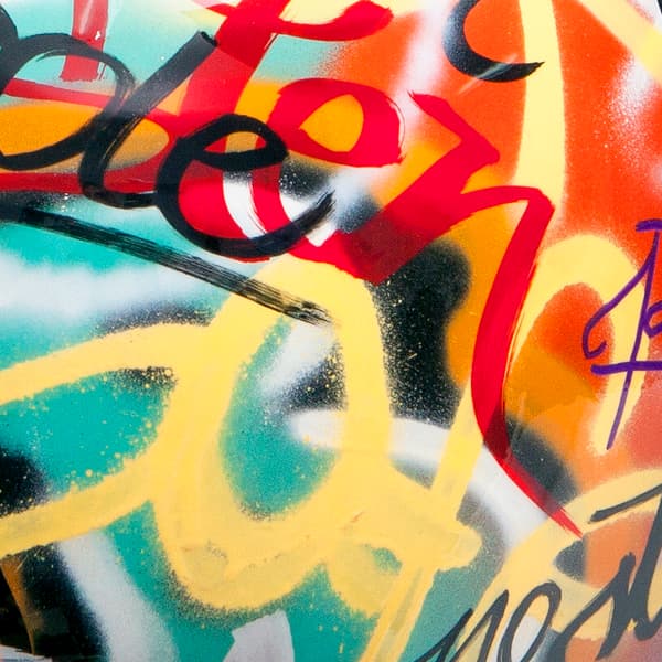 Sculpture décorative Cherry - Graffiti () | Andrew Martin - vue de détail | REMO-HOME