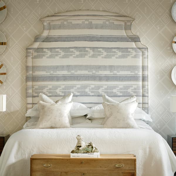 Tissu d'ameublement Indus Cloud | Andrew Martin - vue de détail | REMO-HOME
