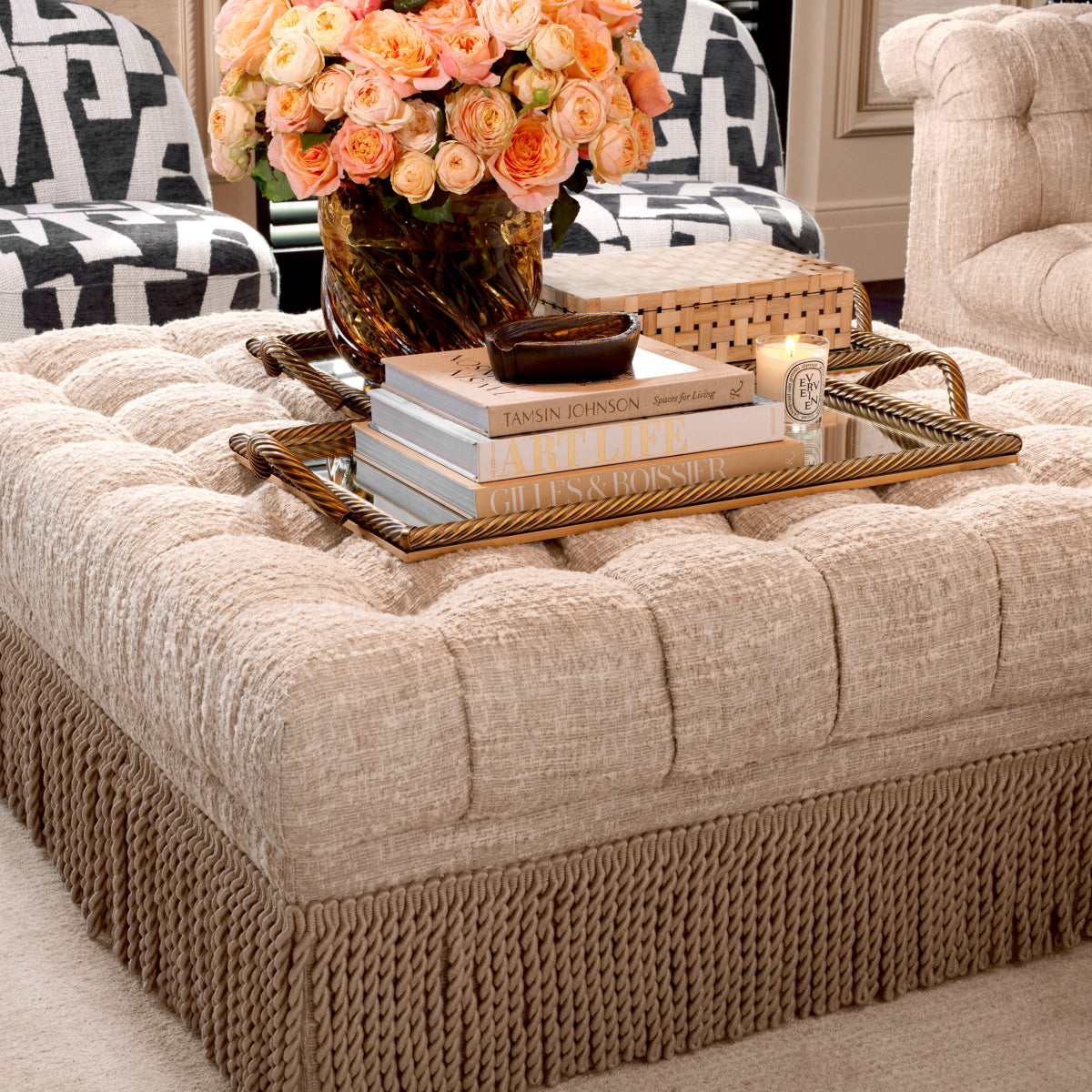 Ottoman en bouclé sonata cream | Eichholtz Dorantes - vue de détail | REMO-HOME