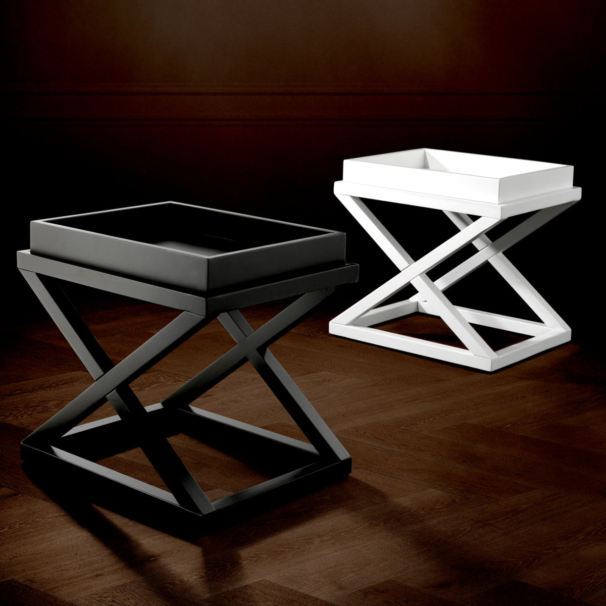 Table d'appoint en noir ciré | Eichholtz McArthur - vue de détail | REMO-HOME