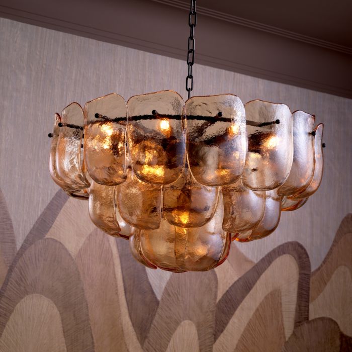 Lustre en bronze et verre champagne | Eichholtz Gustave