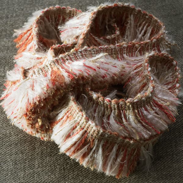 Tissu d'ameublement Cocktail Negroni Trim | Andrew Martin - vue de détail | REMO-HOME