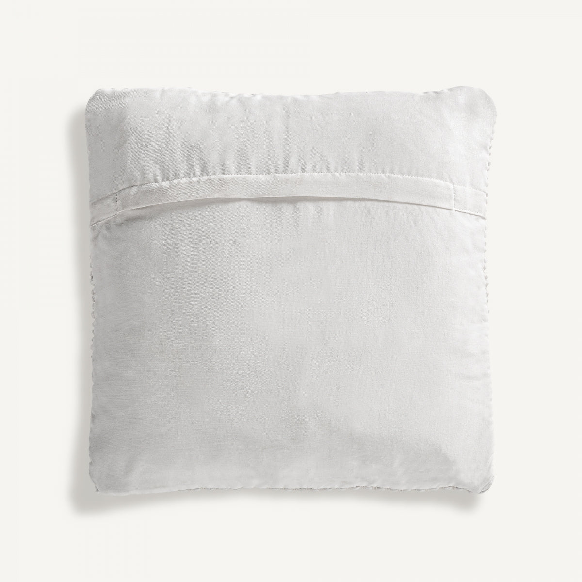 Coussin d'extérieur en tissu recyclé blanc cassé | Vical Alka | REMO, mobilier et décoration d'extérieur