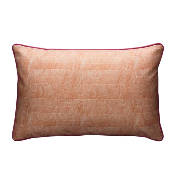 Coussin d'extérieur Delta Lava Outdoor Fibre creuse | Andrew Martin - vue principale | REMO-HOME