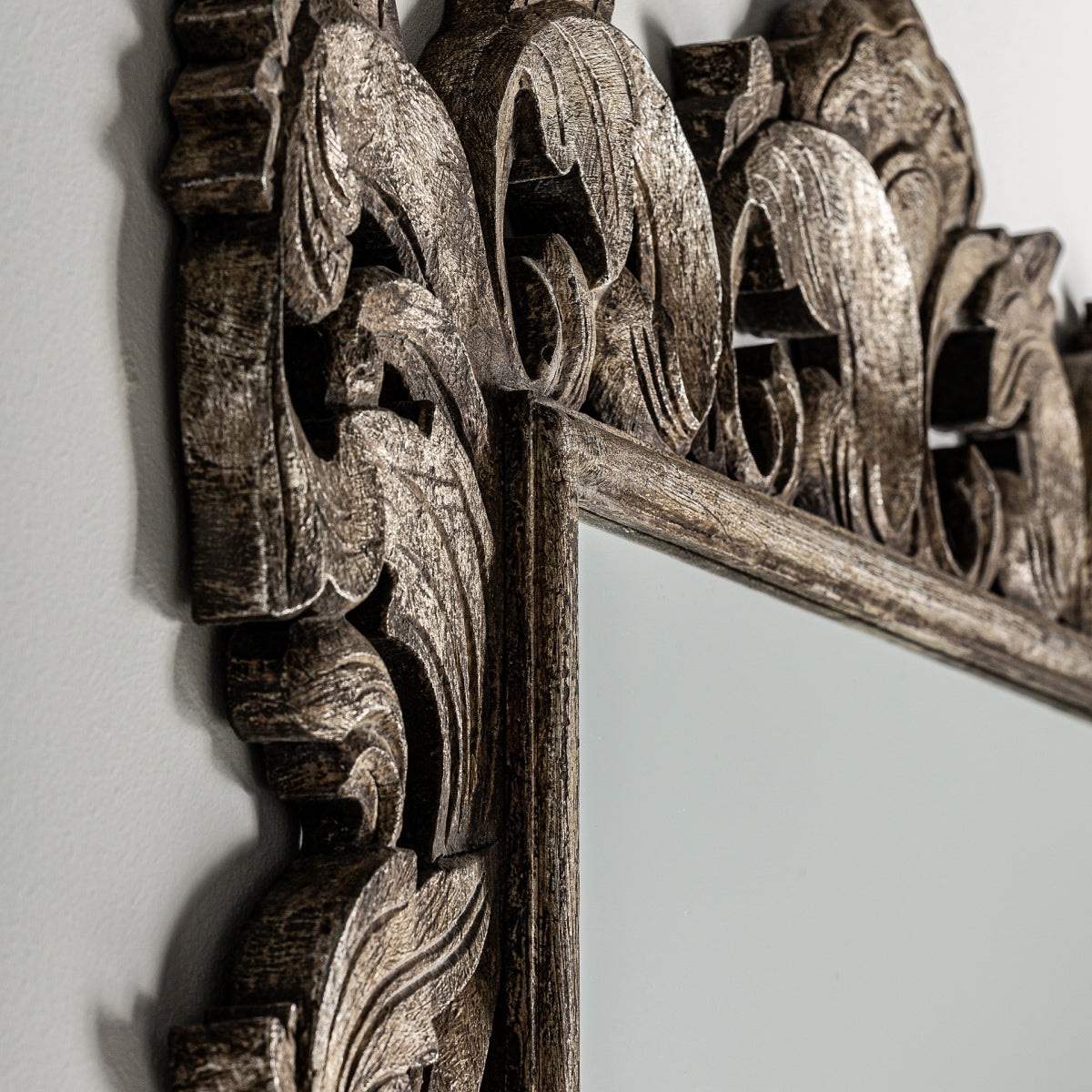 Miroir rond en verre et bois | VICAL Realm | REMO, mobilier et décoration d'intérieur