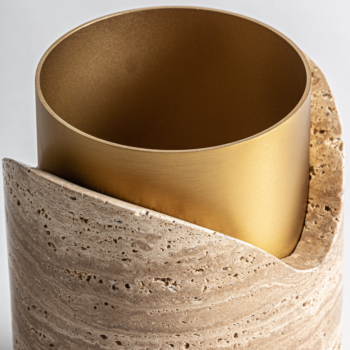 Vase en marbre beige | VICAL Honoré L | REMO, mobilier et décoration d'intérieur