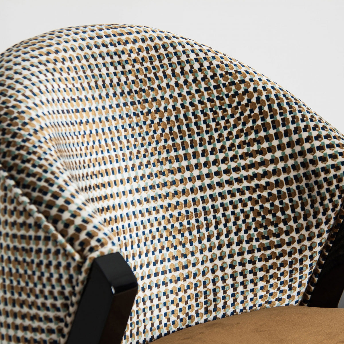 Chaise de salle à manger en velours jaune | Vical Brillon | REMO, mobilier et décoration d'intérieur