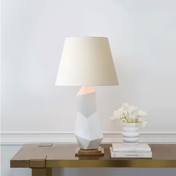 Lampe de table Bayliss White | Andrew Martin - vue de détail | REMO-HOME
