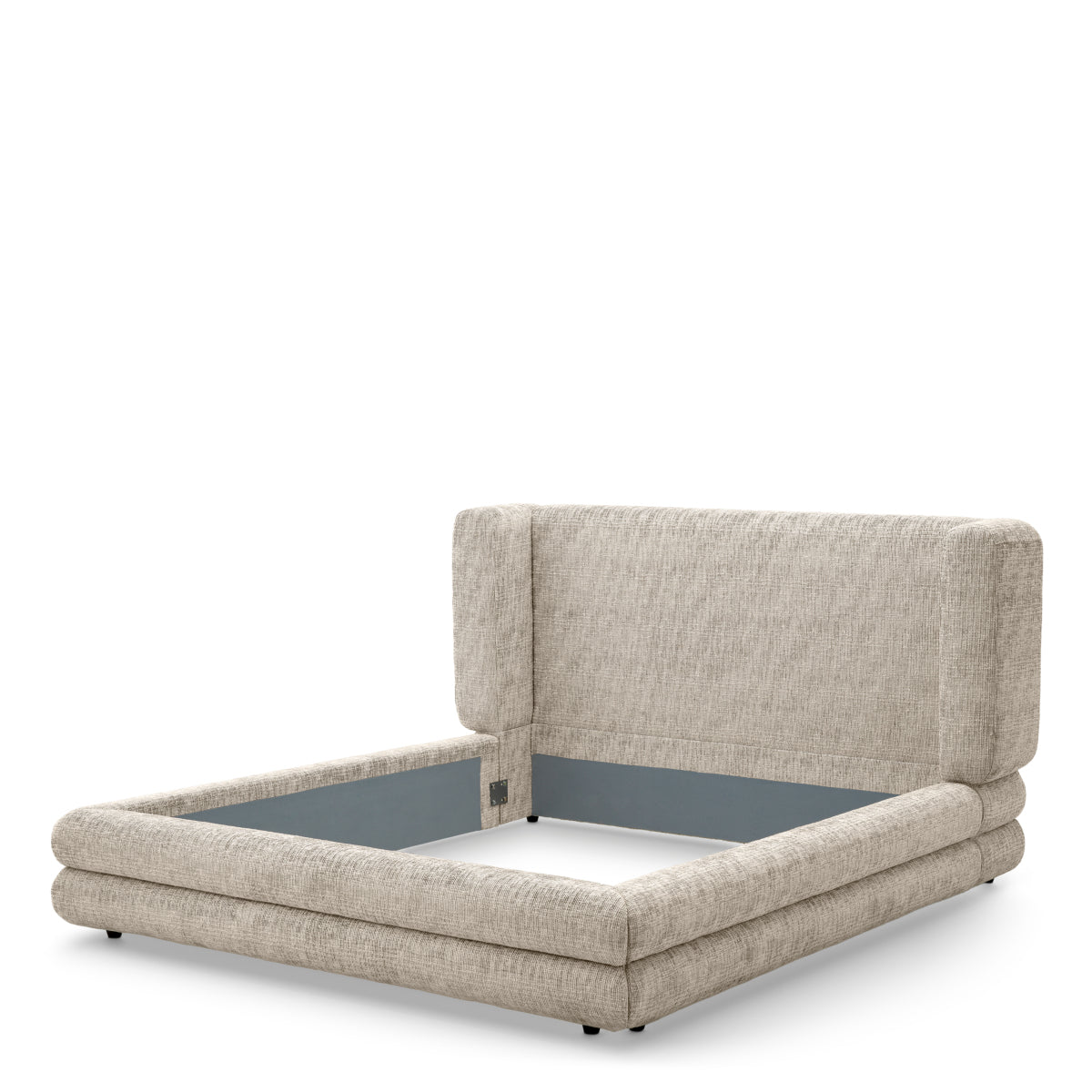 Cadre de lit en creststone beige | Eichholtz Francisco - vue d'ambiance | REMO-HOME