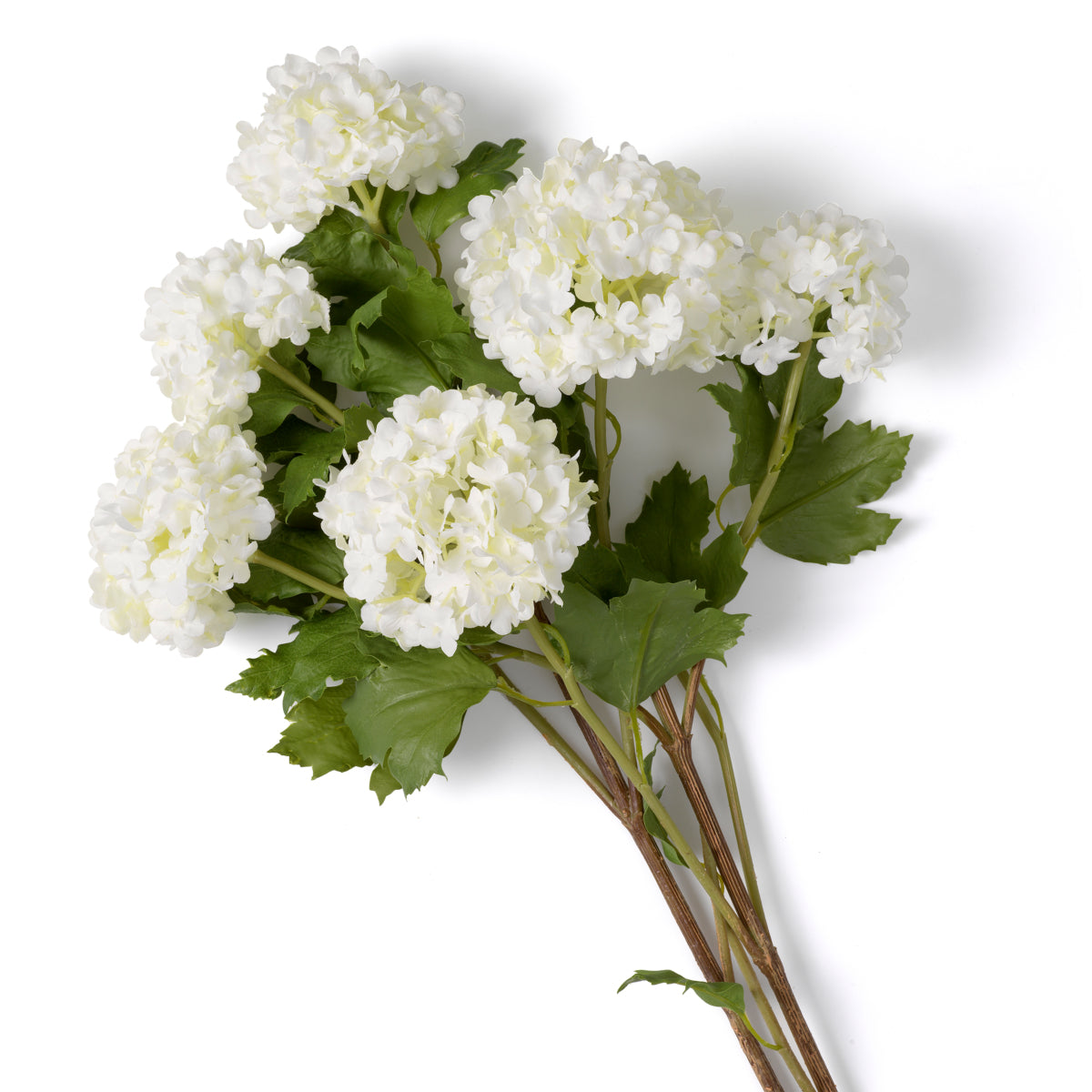 Bouquet de fleurs en hortensias neigeux de toucher réel 36 pcs | Eichholtz Bouquet of Hydrangeas snowball - vue d'ambiance | REMO-HOME