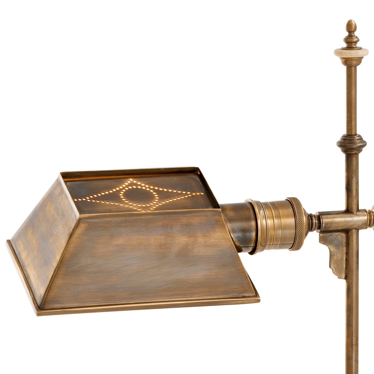 Lampe sur pied en laiton vintage | Eichholtz Charlene - vue d'ambiance | REMO-HOME