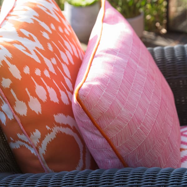 Tissu d'ameublement Delta Tropic Outdoor | Andrew Martin - vue de détail | REMO-HOME