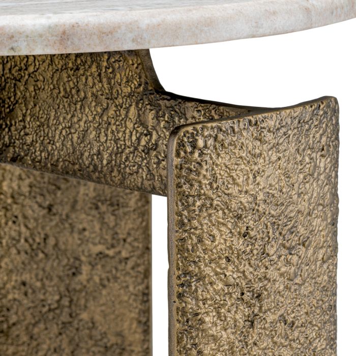 Table d'appoint dorée en marbre beige | Eichholtz Bodega