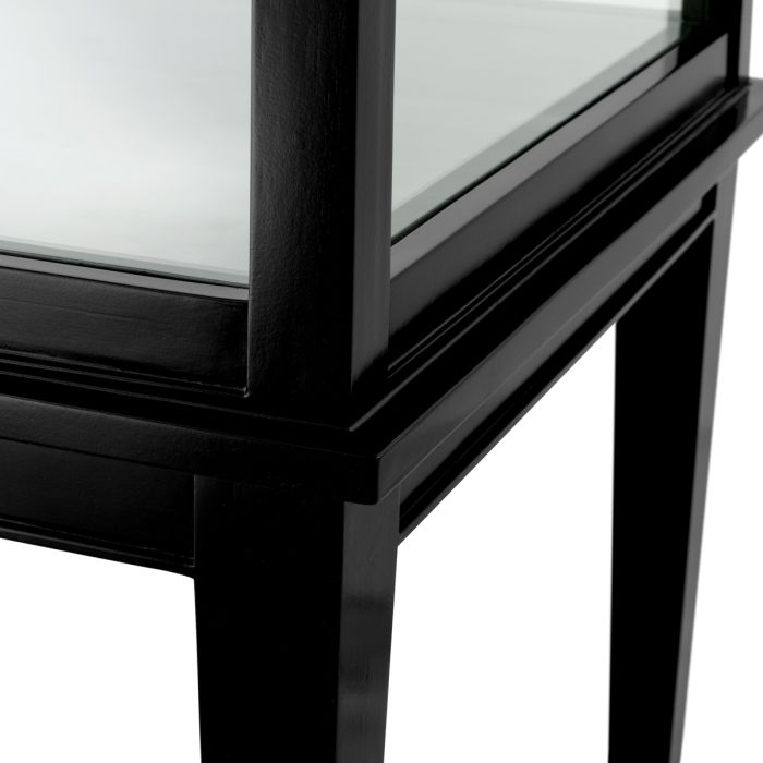 Cabinet en finition — | Eichholtz Gallery - vue d'ambiance | REMO-HOME