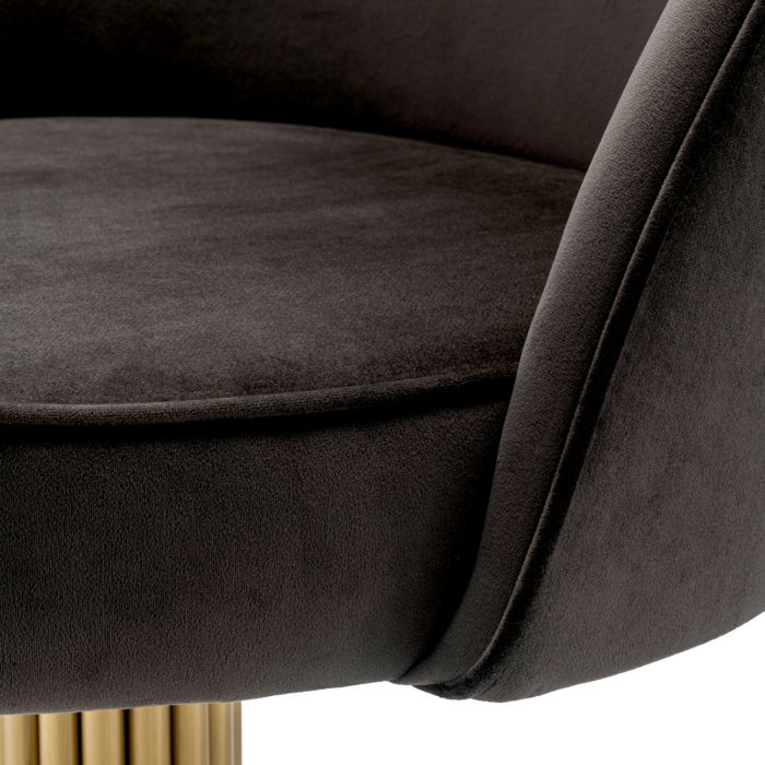 Chaise de salle à manger pivotante en velours gris | Eichholtz Dorland