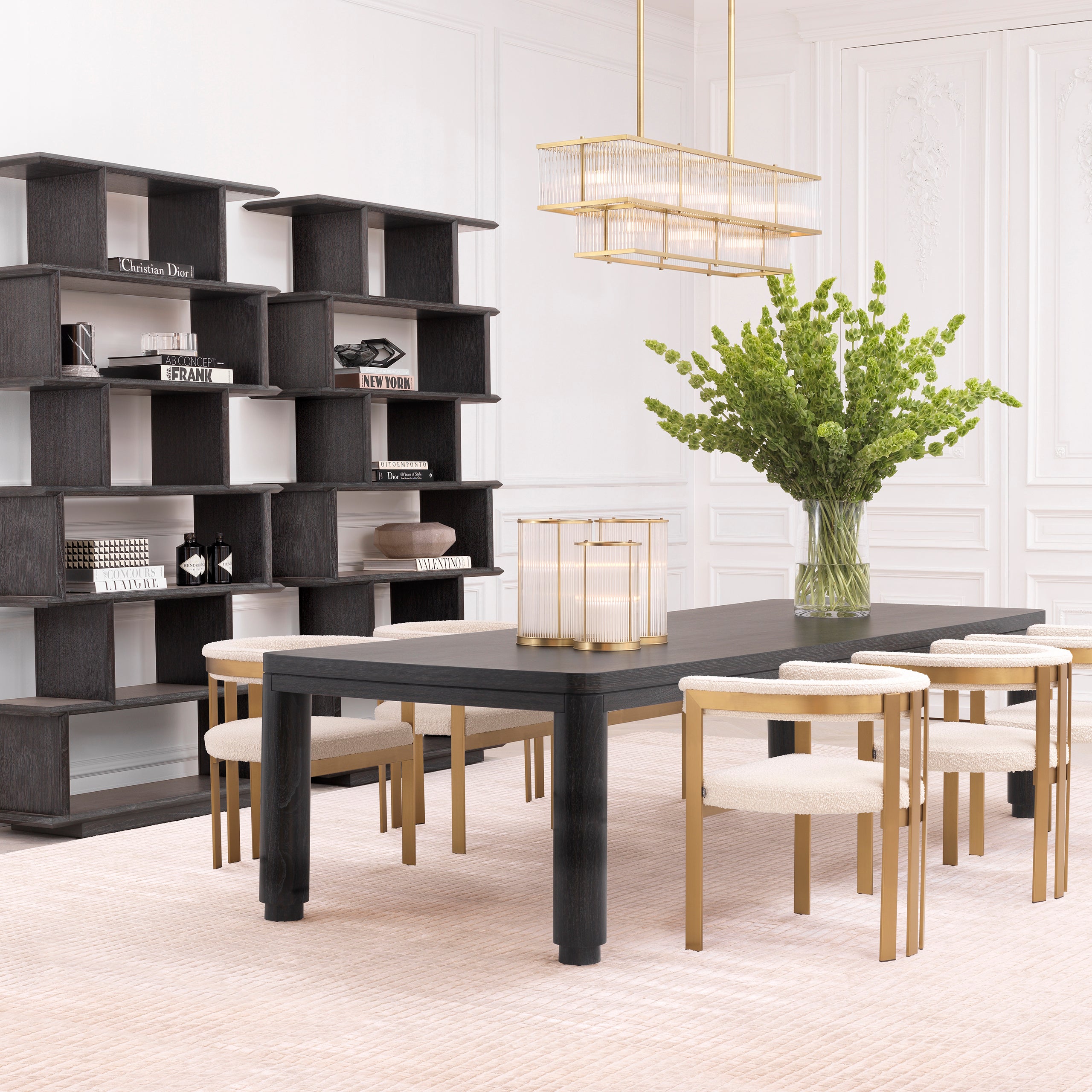 Chandelier en laiton antique | Eichholtz Le Marais - vue d'ambiance | REMO-HOME