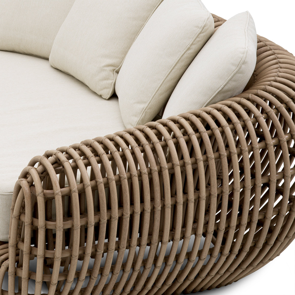 Sofa d'extérieur en faux rotin sable violé | Eichholtz Siderno - vue d'ambiance | REMO-HOME