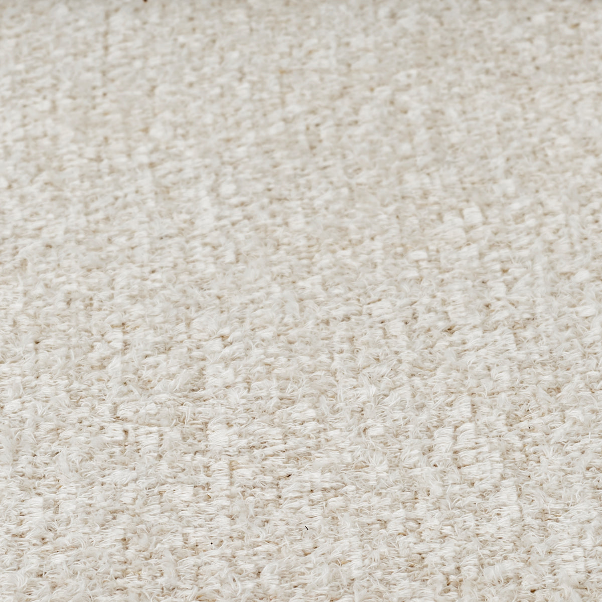 Dossier de lit en cascade blanc casse | Eichholtz Minori - vue d'ambiance | REMO-HOME