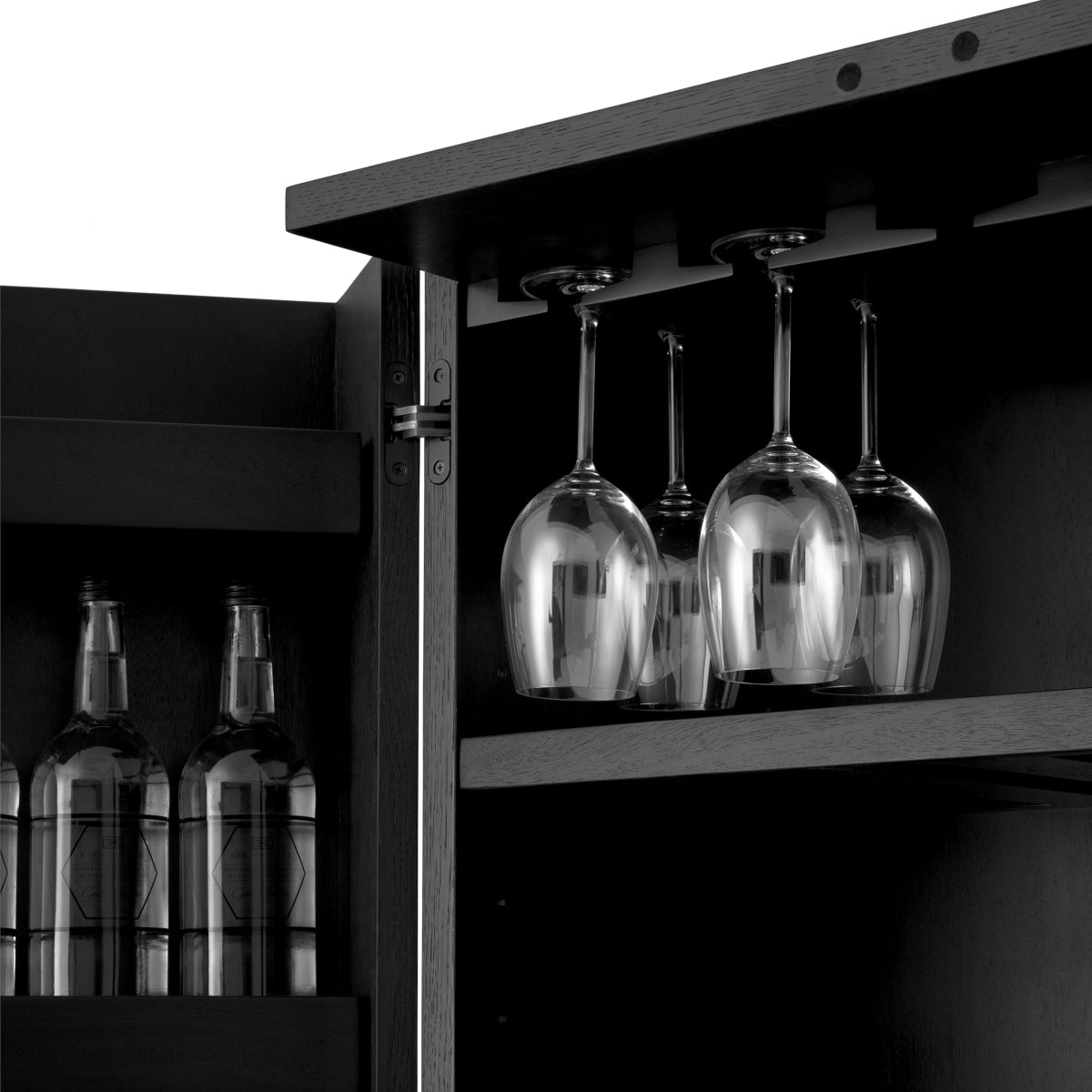 Buffet en placage chêne gris charbon | Eichholtz Dimitrios - vue d'ambiance | REMO-HOME