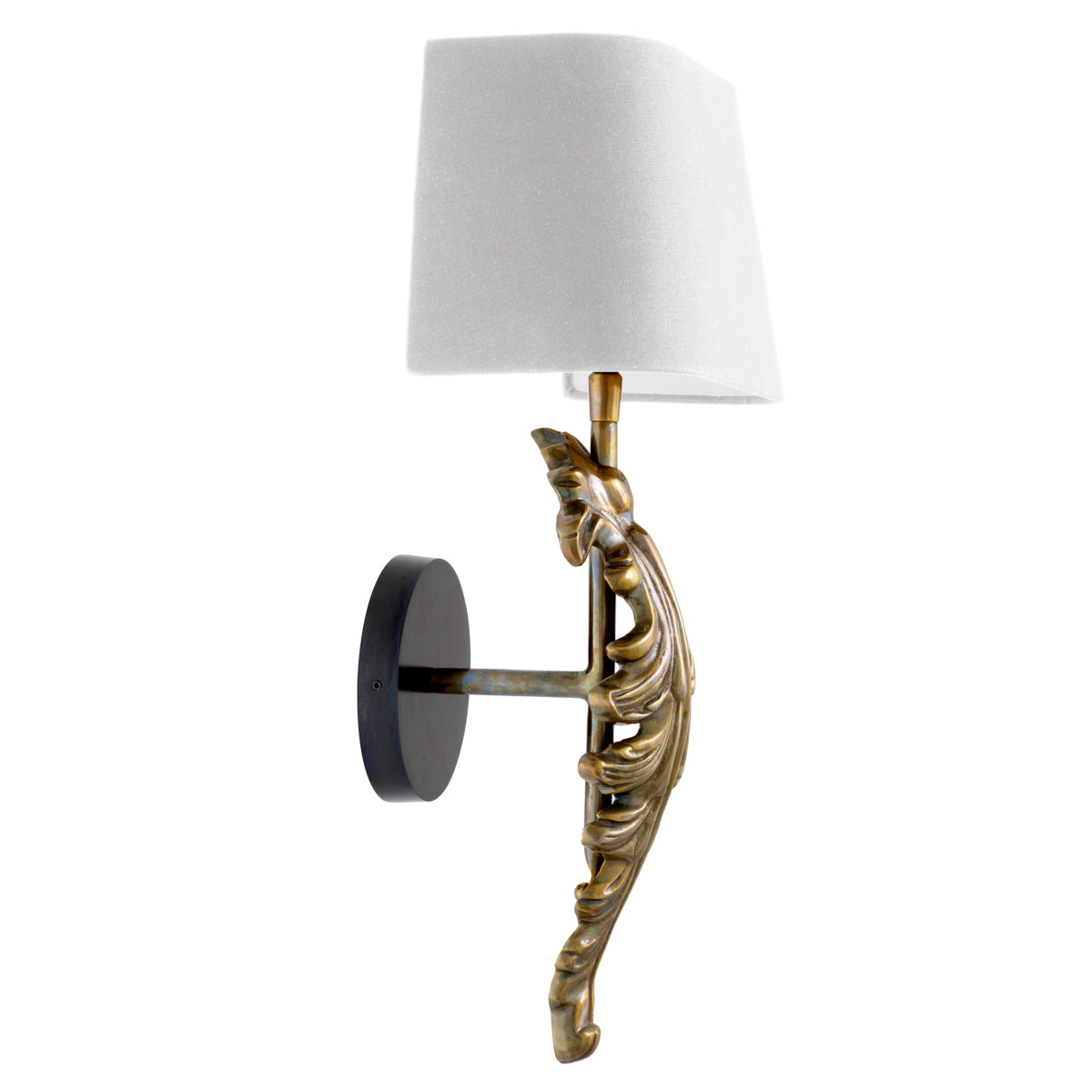 Applique en nickel avec abat-jour blanc | Eichholtz Beau Site - vue d'ambiance | REMO-HOME