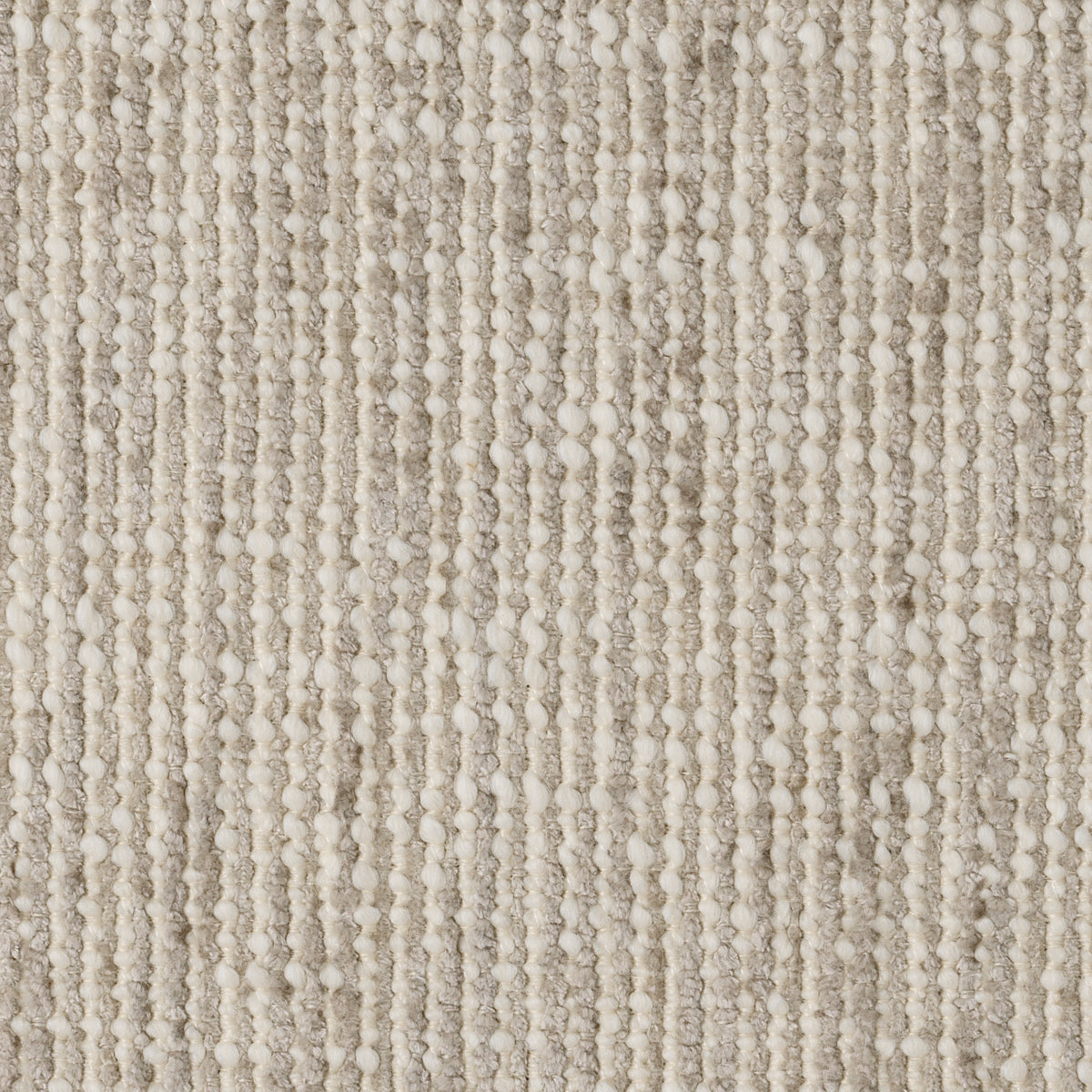 Cadre de lit en creststone beige | Eichholtz Francisco - vue d'ambiance | REMO-HOME