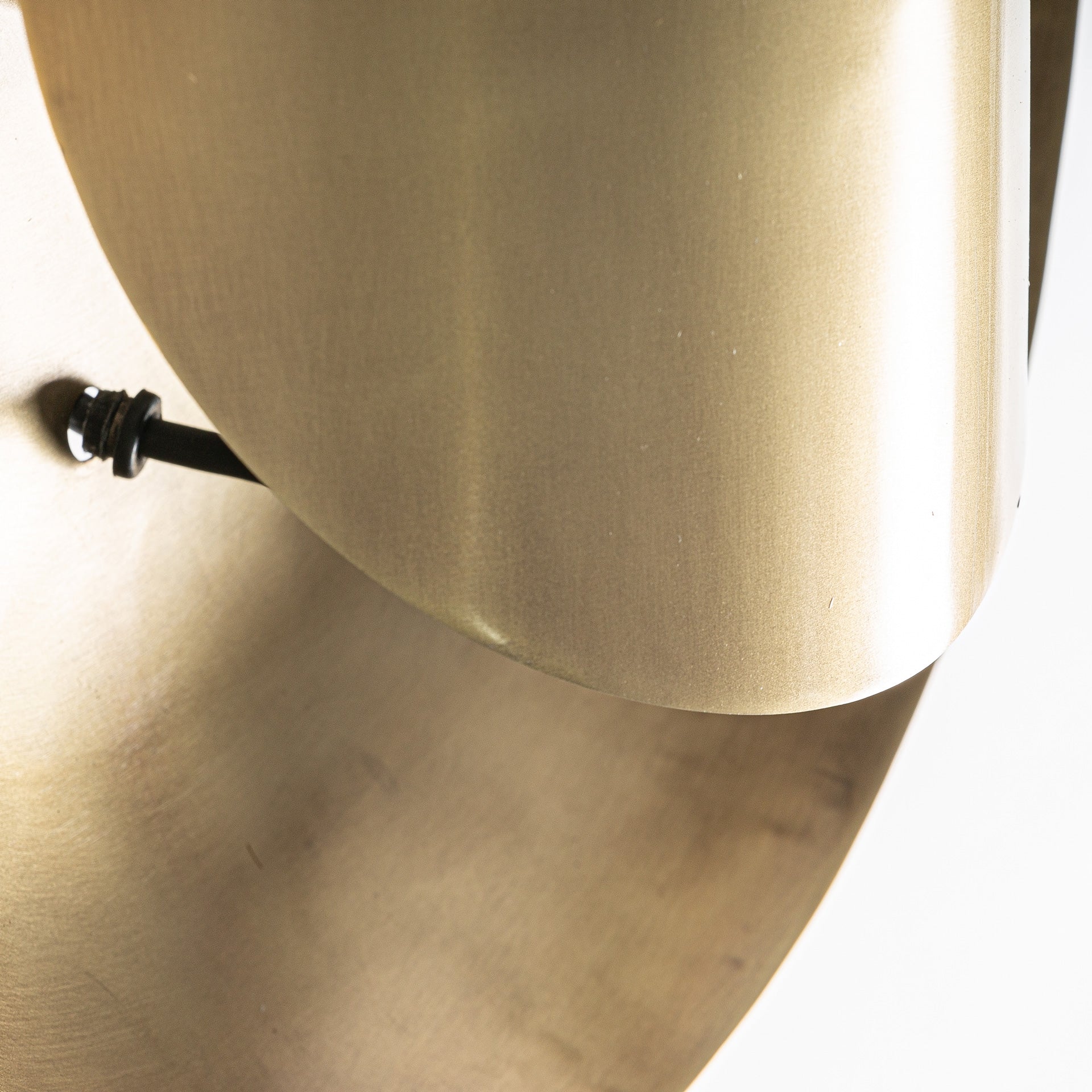 Applique murale métallique dorée | VICAL Fatlem | REMO-HOME, mobilier design et décoration d'intérieur