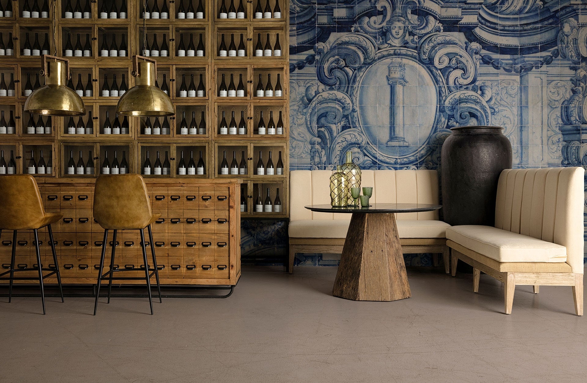 Base vitrine modulable métal noir | VICAL Bern | REMO-HOME, mobilier design et décoration d'intérieur