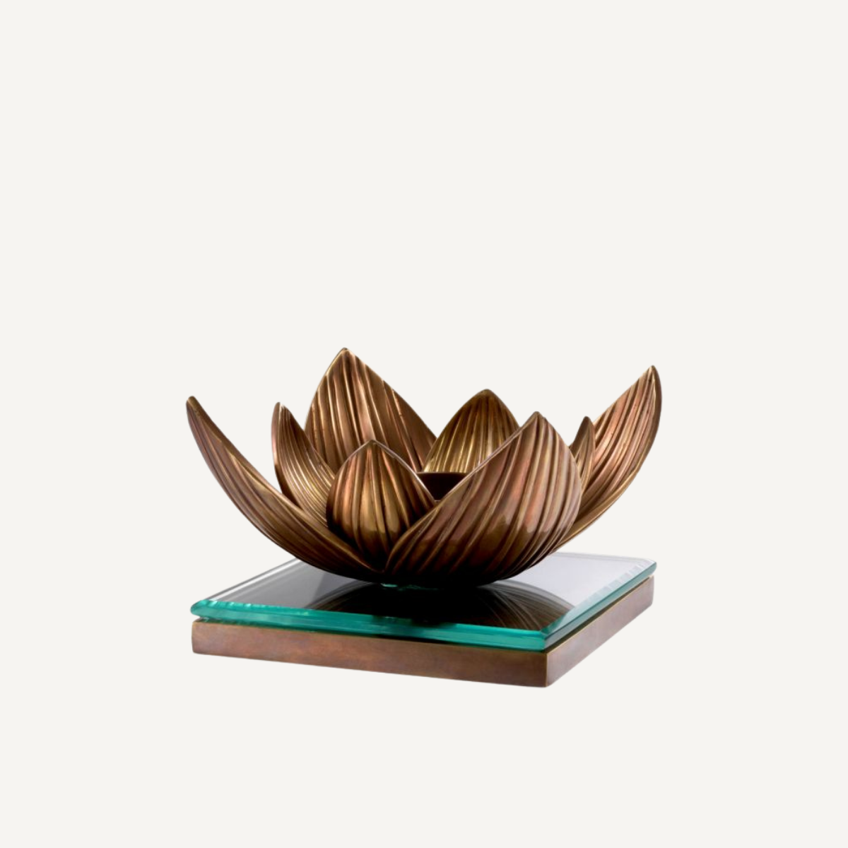 Beougoir en laiton vieilli | Eichholtz Lotus | HOME, mobilier et décoration d'intérieur