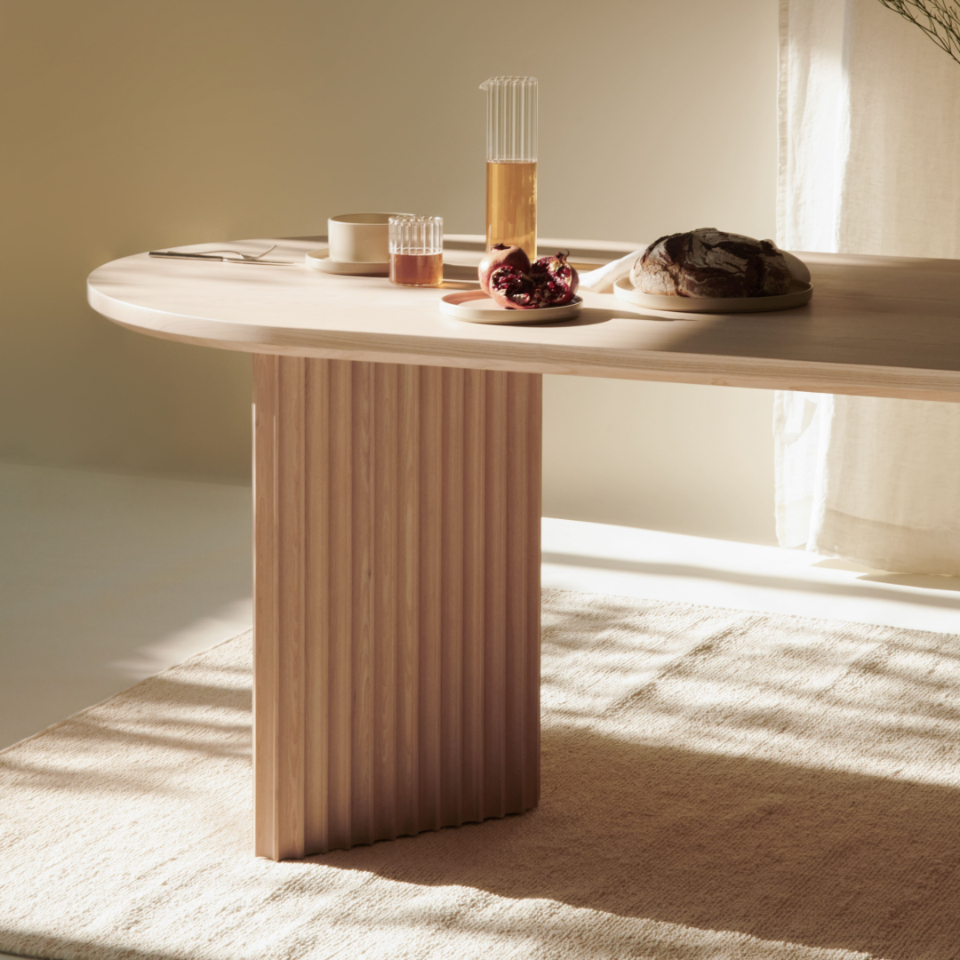 Table de salle à manger ovale en bois naturel | Dale Italia Basalto