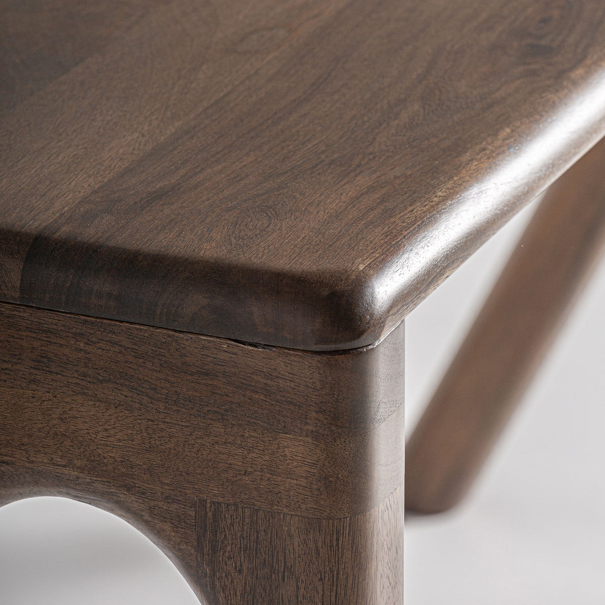 Bureau en bois de manguier marron | Vical Wilsau | REMO-HOME, mobilier et décoration d'intérieur