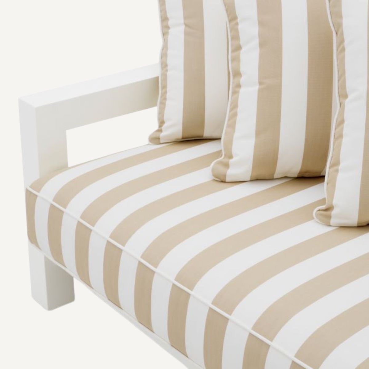 Canapé d'extérieur 3-4 places beige | Eichholtz Cap-Antibes | REMO-HOME, mobilier et décoration d'intérieur