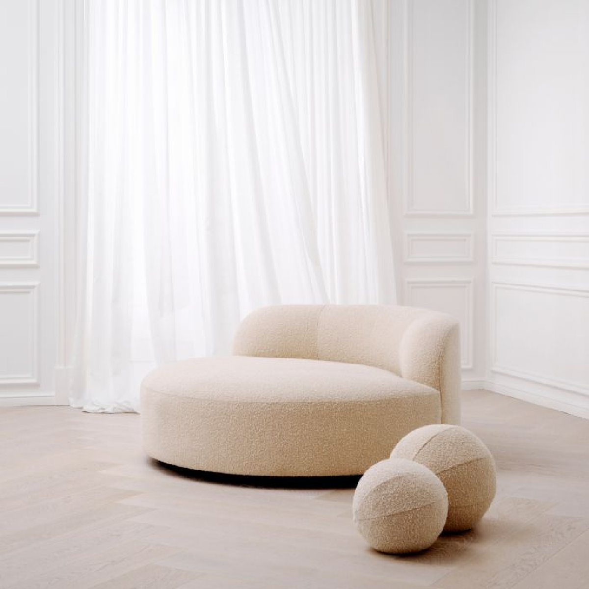 Canapé rond 2 places bouclé crème | Eichholtz Bjorn | REMO-HOME, mobilier et décoration d'intérieur
