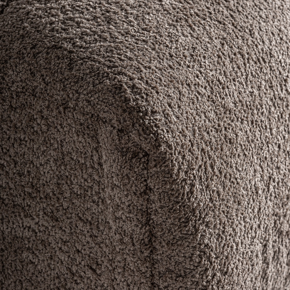 Canapé 3-4 places en tissu marron | VICAL Barlin | REMO-HOME, mobilier design et décoration d'intérieur