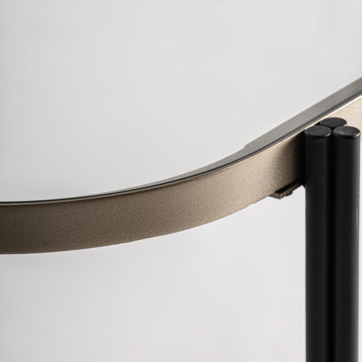 Console d'entrée en verre et laiton doré | Vical Lans | REMO-HOME, mobilier et décoration d'intérieur