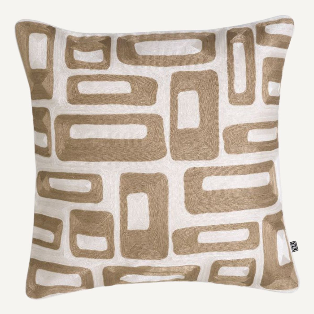 Coussin carré en tissu doré | Eichholtz Cerva | REMO-HOME, mobilier et décoration d'intérieur