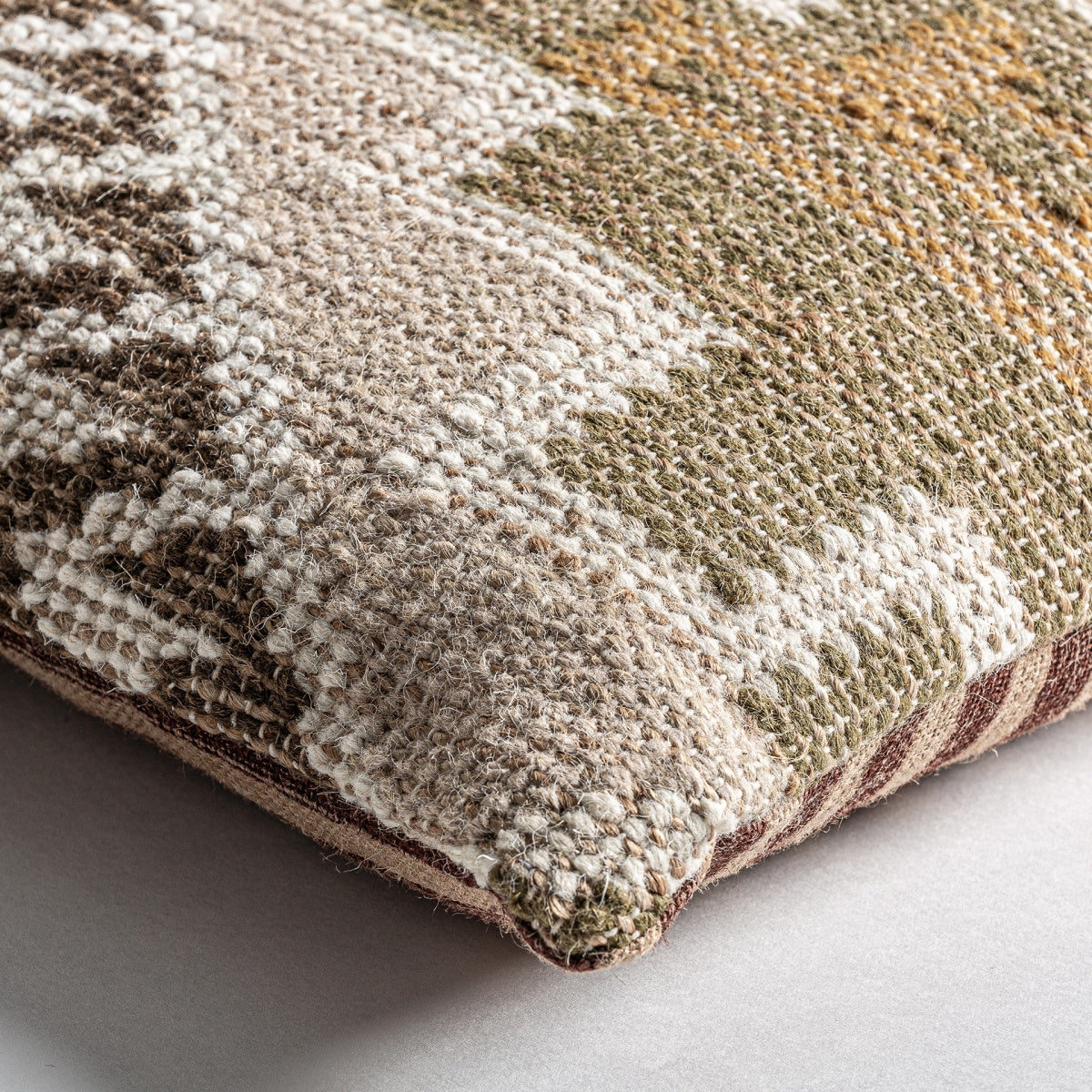 Coussin carré en coton | VICAL Glaeke | REMO-HOME, mobilier design et décoration d'intérieur