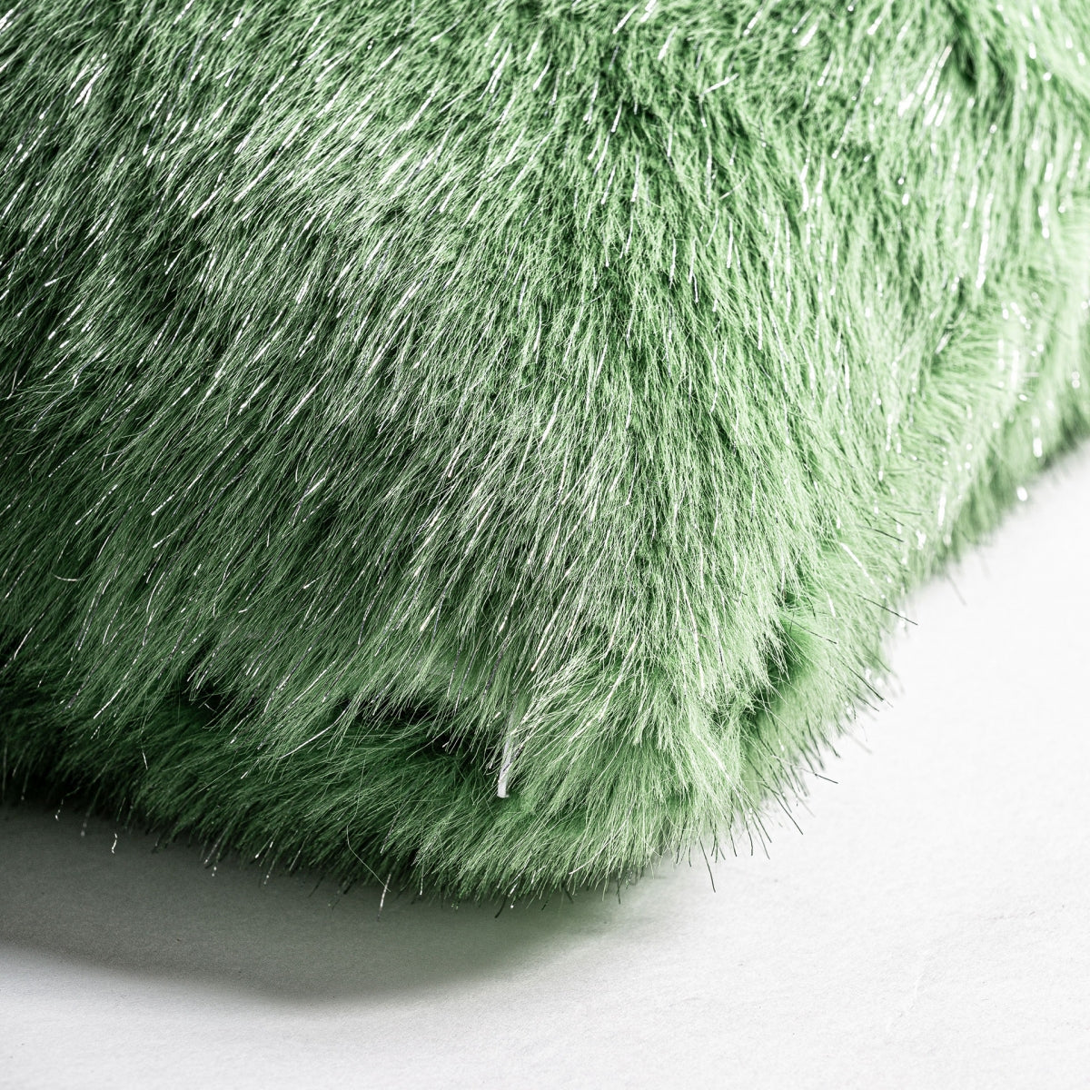 Coussin carré vert | Vical Brescia | REMO-HOME, mobilier et décoration d'intérieur